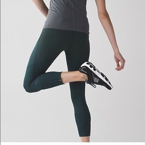 Lululemon Rebel Runner Crops